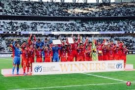 美记：雄鹿想用库兹马+波蒂斯换拉文 但国王想要雄鹿2031年的首轮