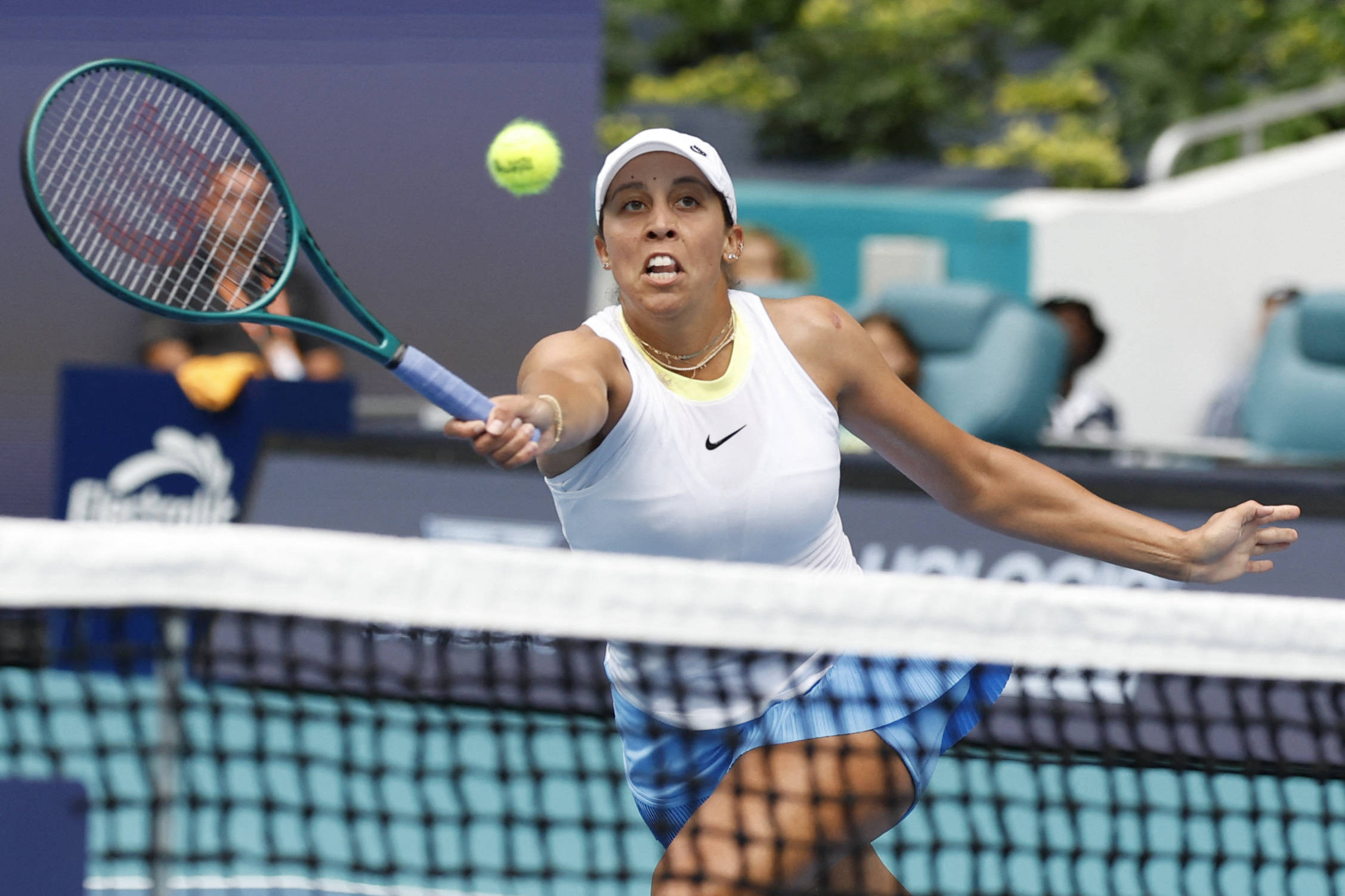 并希望以此 并希望以此