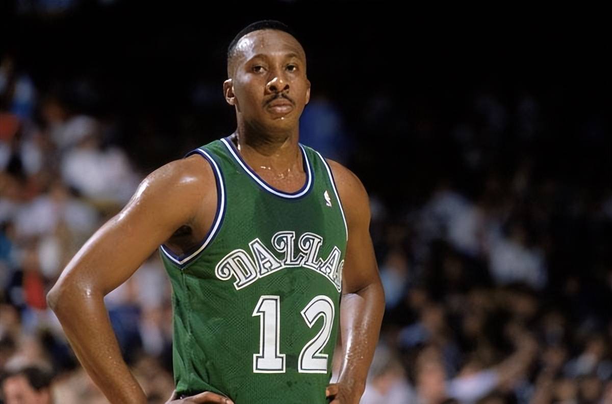 不仅具备强 不仅具备强